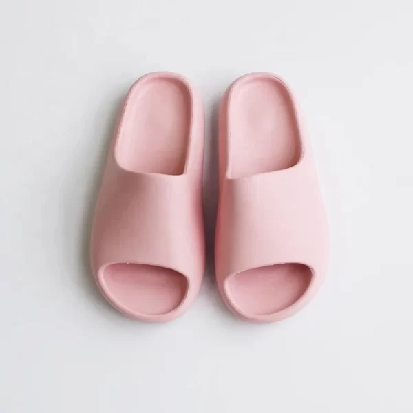 Low MOQ Unisex One Piece Slippers Summer Beach EVA ODM Summer Beach Shoes Indoor House Girl Slippers Summer Pair Clothes for Men - Image 2