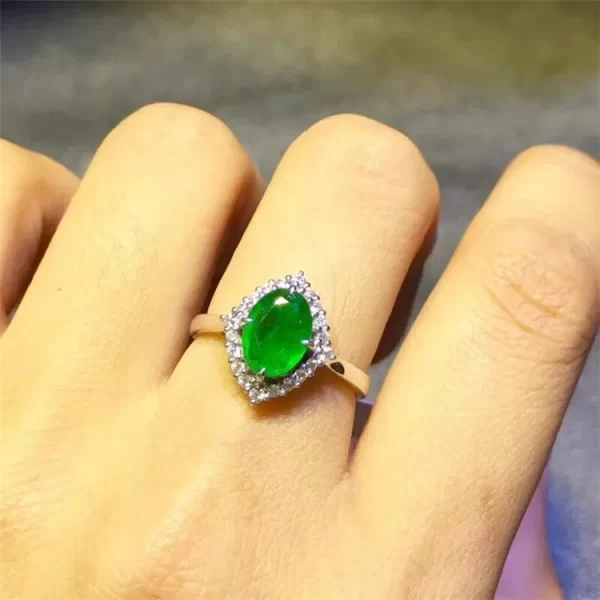 High Quality Gemstone Ring Minimalist Style Jewelry 18k Gold 1.5ct Natural Green Emerald Ring Women - Image 4